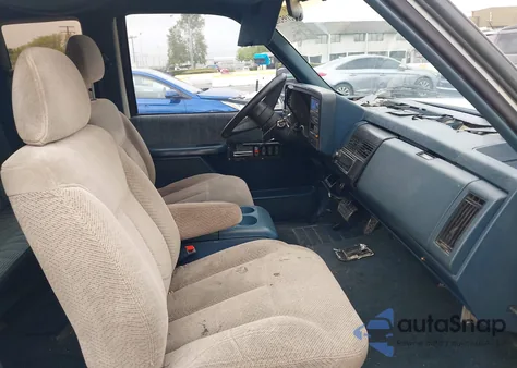 1992 Chevrolet Gmt-400 C1500 from USA, damaged, VIN 2GCEC19K1N1232335